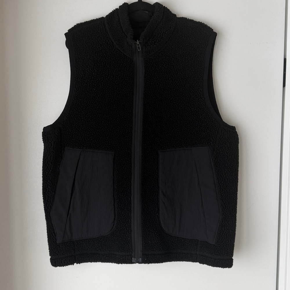 lululemon athletica Black Fleece Vest